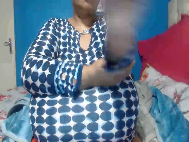 Live sex webcam photo for EbonyxBBW #269088578