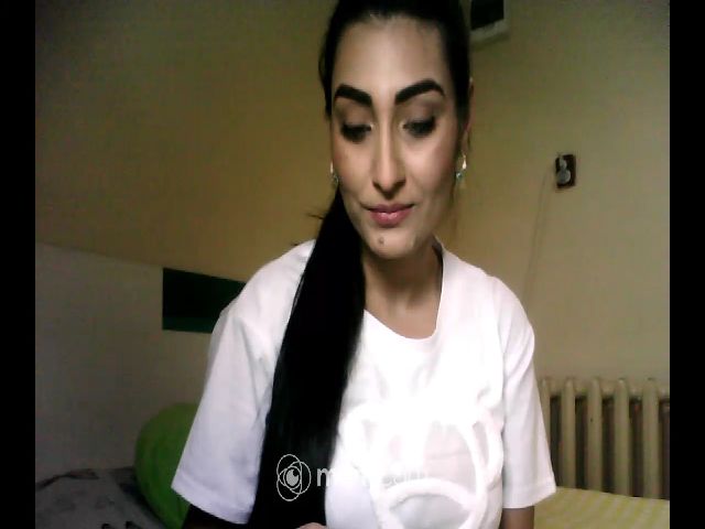 Live sex webcam photo for Cheryse98 #269099112