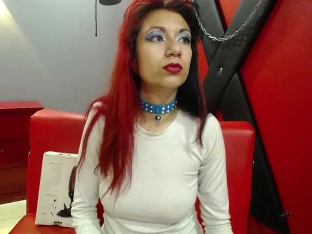 Live sex webcam photo for SharlotteDvs #269101845