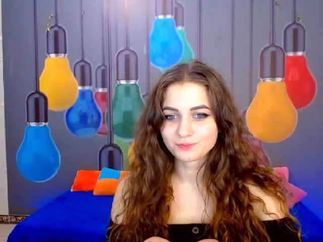 Live sex webcam photo for EvaMendes__ #269099473