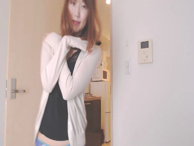 Live sex webcam photo for Miyak0 #269089314