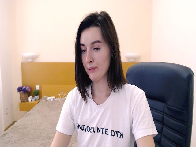 Live sex webcam photo for Jenny_Schwarz #269094025