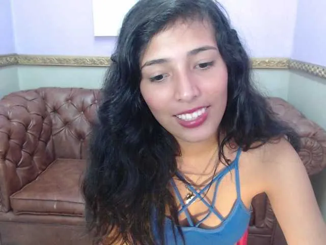 Live sex webcam photo for MilaDaviis #269086615