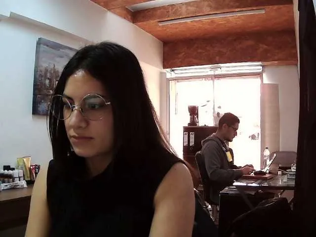 Live sex webcam photo for isabellalatin #269100860