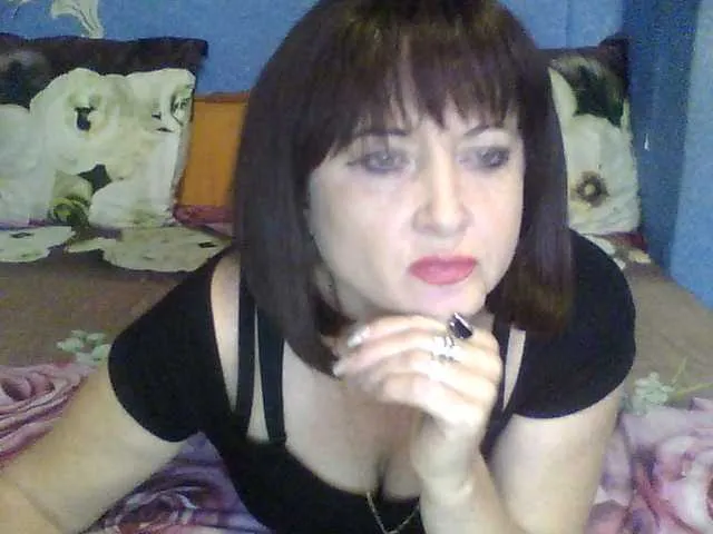 Live sex webcam photo for Sonya52 #269100842