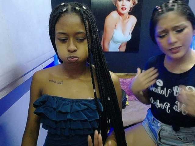 Live sex webcam photo for duohotgirls #269085828