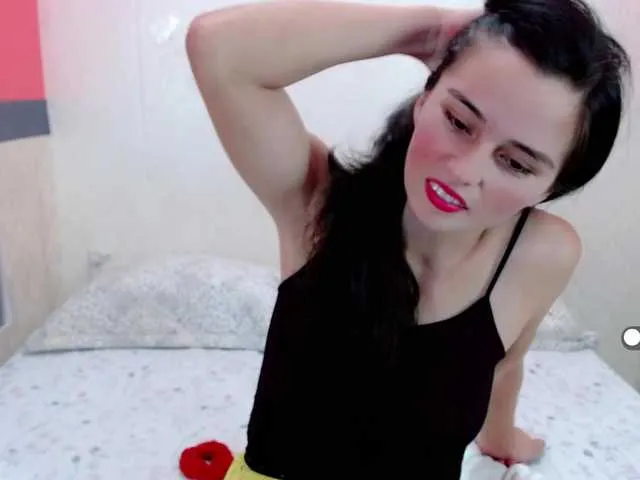 Live sex webcam photo for Alina-Bell #269101964