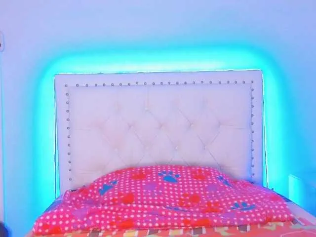 Live sex webcam photo for Analush #269101744