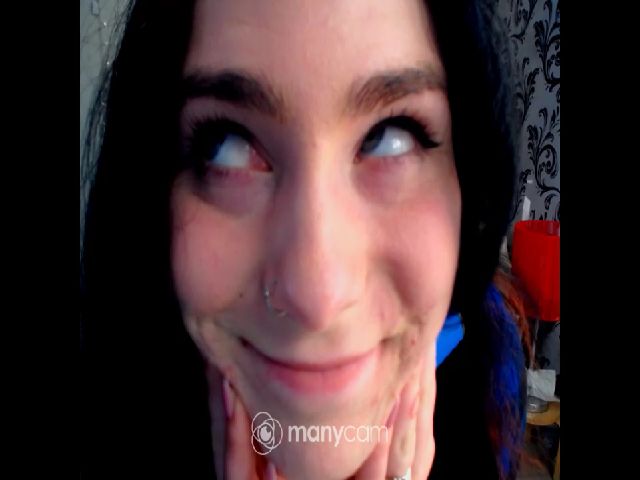 Live sex webcam photo for Lillit_Mars #269097713