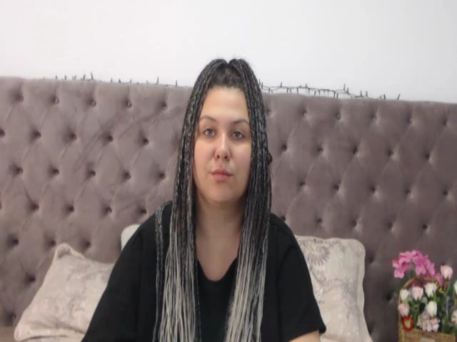 Live sex webcam photo for Isabelle_Ivy #269092207