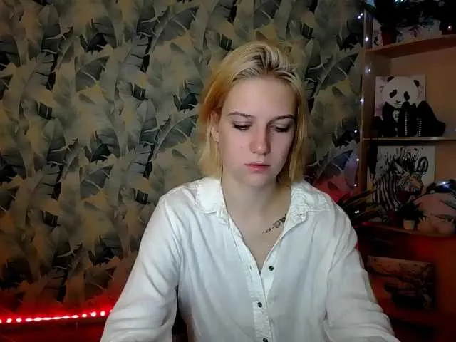 Live sex webcam photo for Girl-Space #269094954