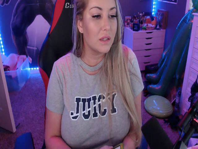 Live sex webcam photo for Harli_Lotts #269105801