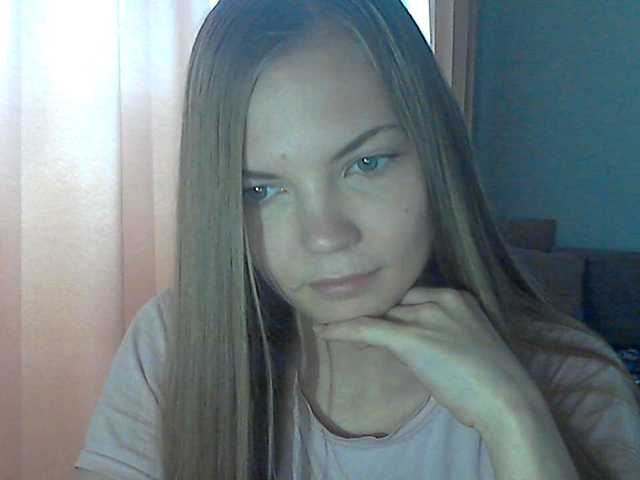 Live sex webcam photo for alisekss8 #269117606