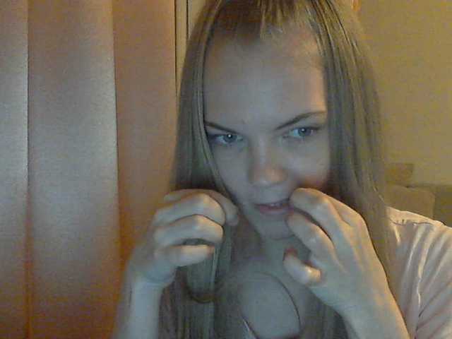 Live sex webcam photo for alisekss8 #269122802