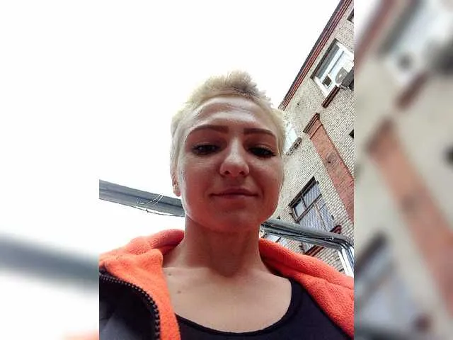 Live sex webcam photo for Anesteishen #269117322