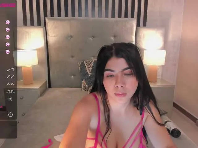 Live sex webcam photo for ChelseaMills #269113642