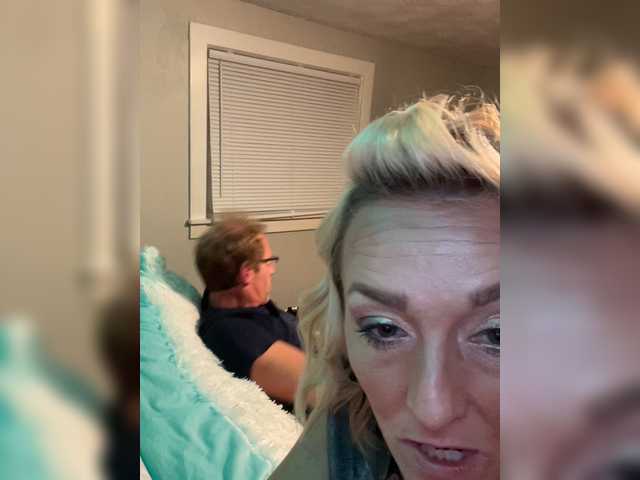 Live sex webcam photo for Esagee #269112685