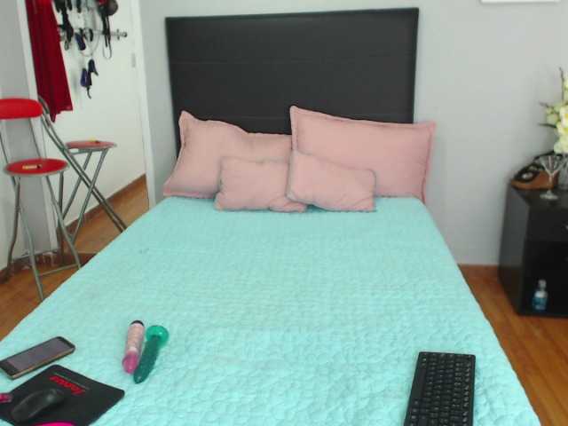 Live sex webcam photo for Marlli-connor #269118001