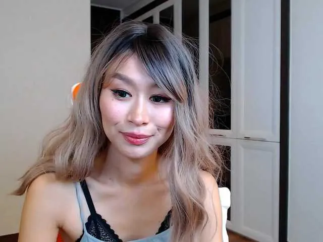 Live sex webcam photo for LiuSeon #269117671