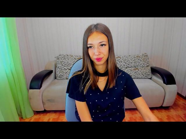 Live sex webcam photo for LucySlim #269116248