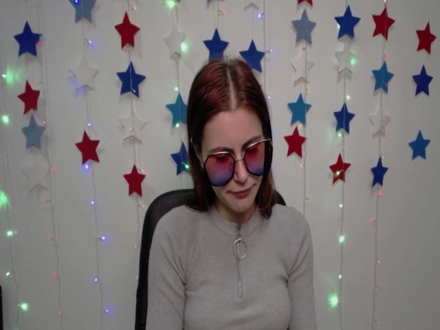 Live sex webcam photo for MollyTravis #269119059