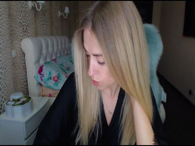 Live sex webcam photo for MissSurprice #269121152