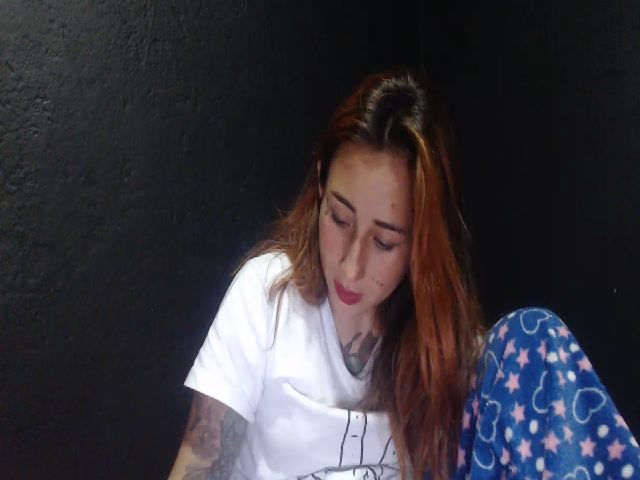 Live sex webcam photo for Scarlet_tatto #269110476