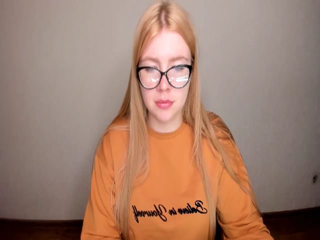 Live sex webcam photo for milafix #269122088