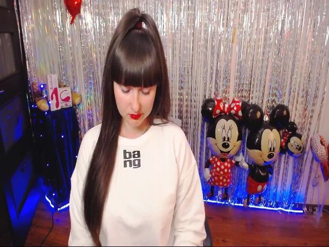 Live sex webcam photo for x_MissMia_x #269117064