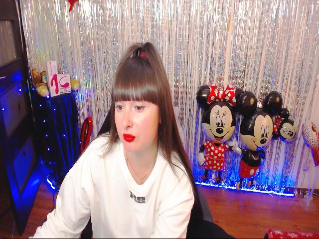 Live sex webcam photo for x_MissMia_x #269118531