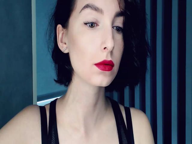 Live sex webcam photo for Miss_v22 #269111940