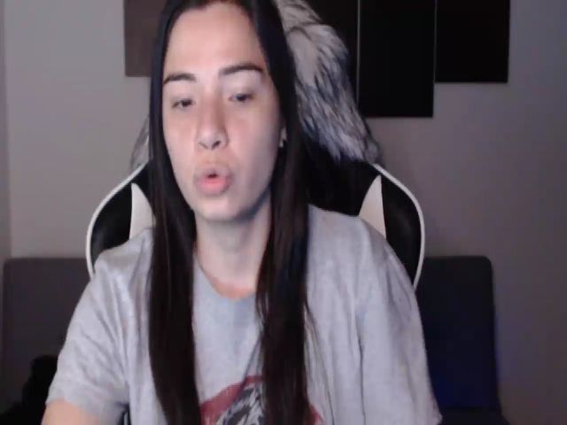 Live sex webcam photo for LycanGirl #269110229