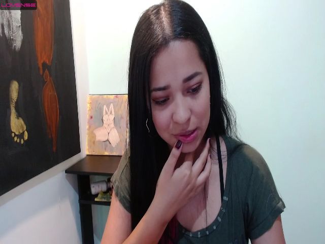 Live sex webcam photo for Gina_reid #269116675