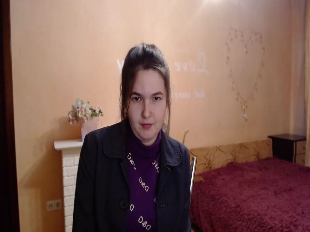 Live sex webcam photo for LiliBrendon #269109578