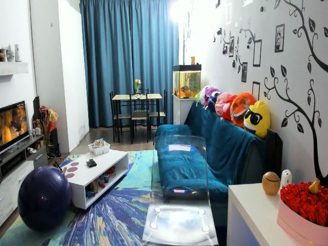 Live sex webcam photo for OneLife_ #269127109