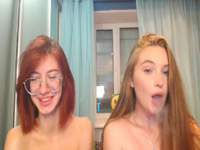 Live sex webcam photo for NikkySonge #269121155