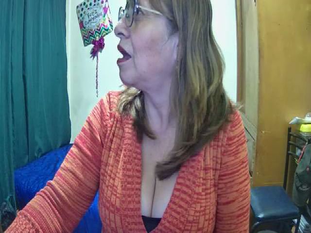 Live sex webcam photo for Tatixxx_ #269127910
