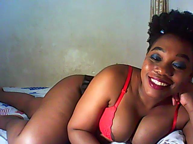 Live sex webcam photo for AfriPrincess #269127322