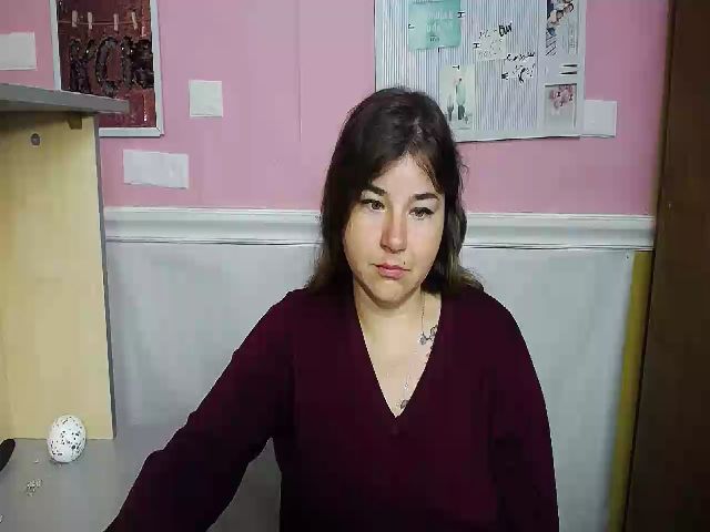 Live sex webcam photo for MonLais #269114039