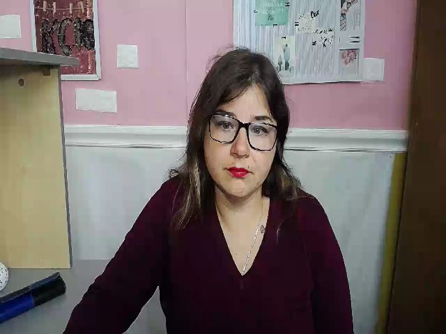 Live sex webcam photo for MonLais #269116922