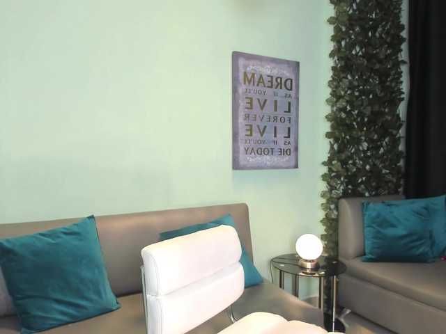 Live sex webcam photo for LindseyCox #288010273