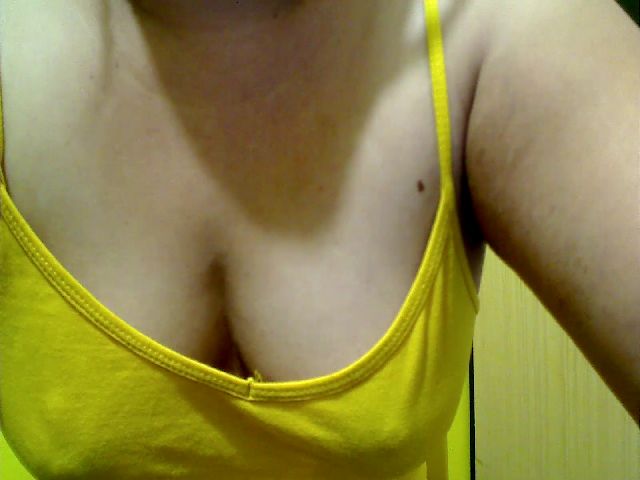 Live sex webcam photo for LiL_Spermaid #269112103