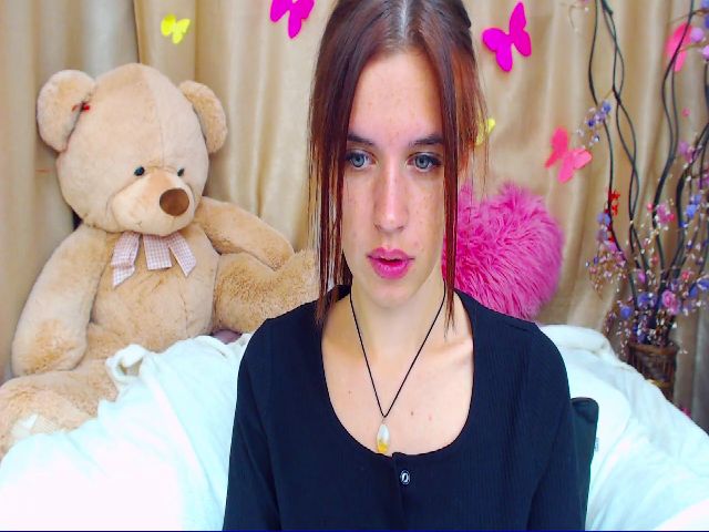 Live sex webcam photo for BlueAbelle #269112391