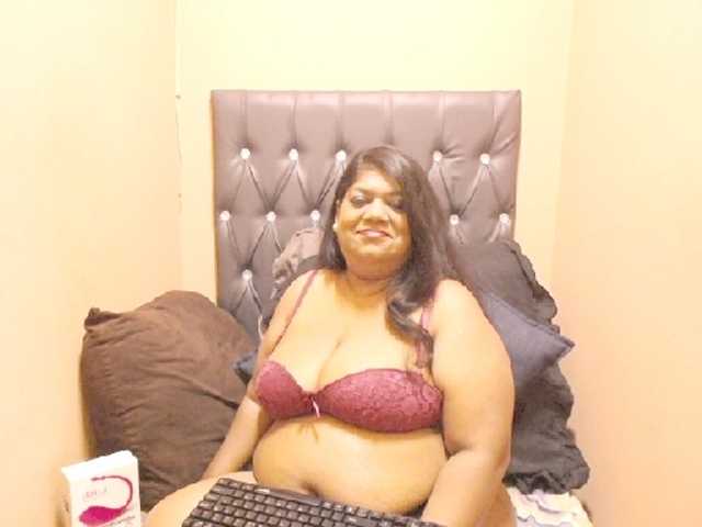 Live sex webcam photo for INDIANFIRE #269113059