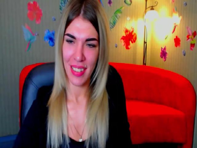 Live sex webcam photo for Sendy_White #269113973