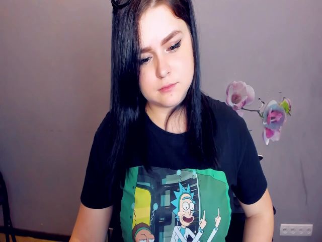 Live sex webcam photo for Sinnarey #269116449