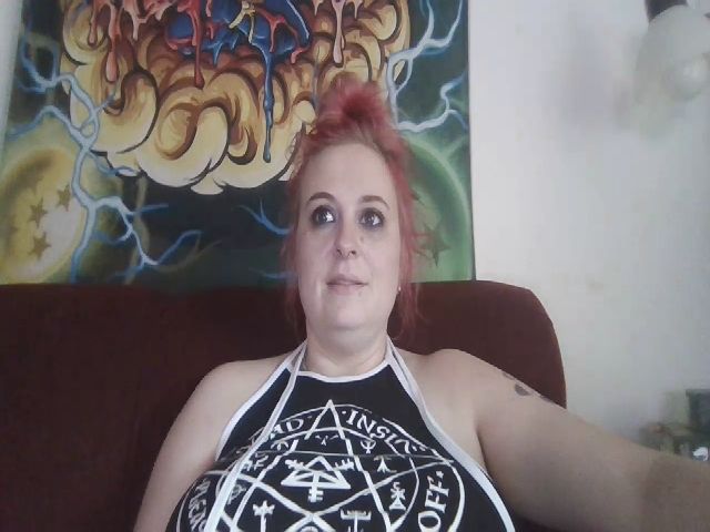 Live sex webcam photo for Weetziebabe #269118758