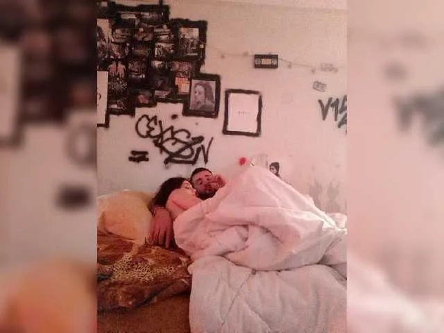 Live sex webcam photo for Lana69Curt21 #269112448