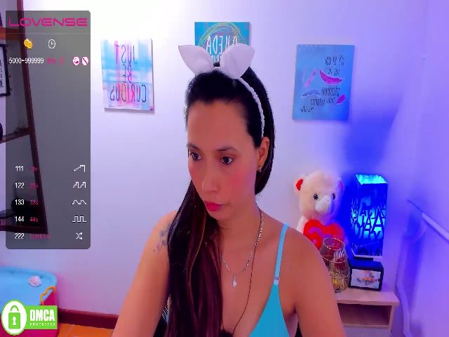 Live sex webcam photo for Molly__Hill #269126211