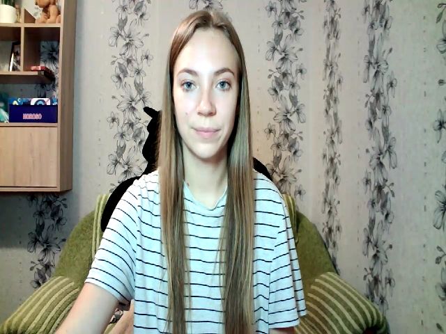 Live sex webcam photo for MissGladys #269120256